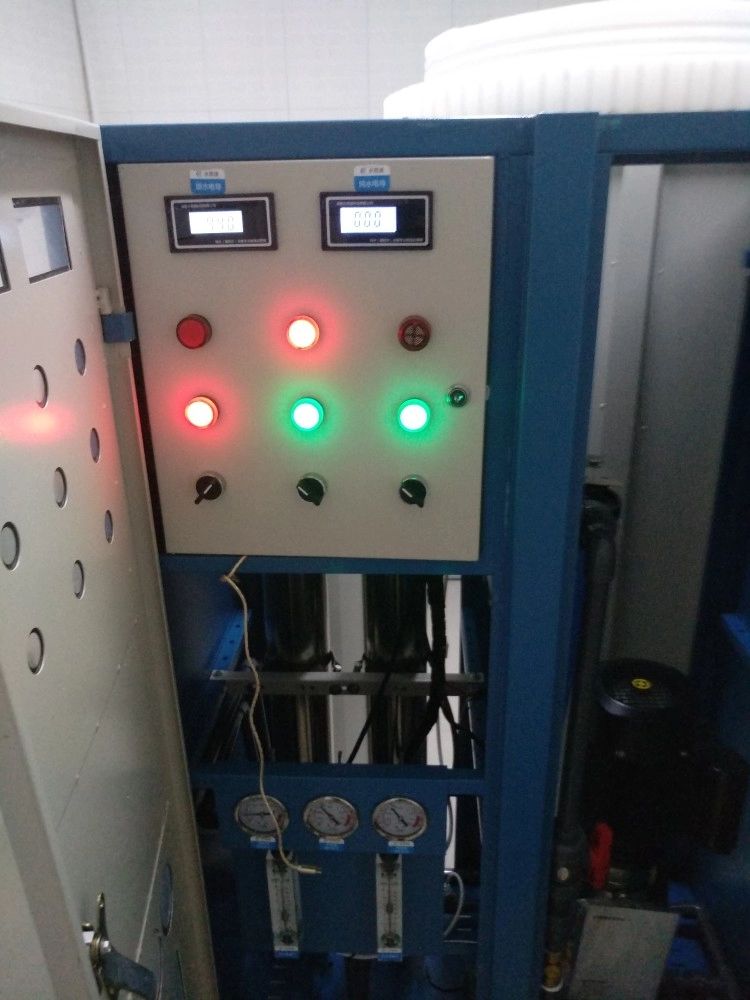 水思源檢驗科純水設備