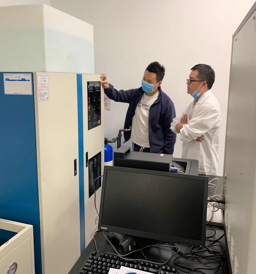 水思源檢驗科純水設(shè)備