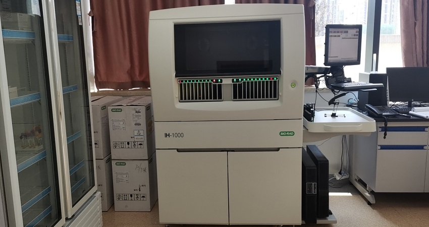 重慶檢驗(yàn)科純水設(shè)備安裝案列