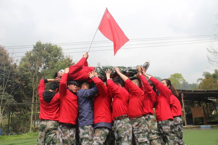 水思源——熔煉團隊、拓展未來！