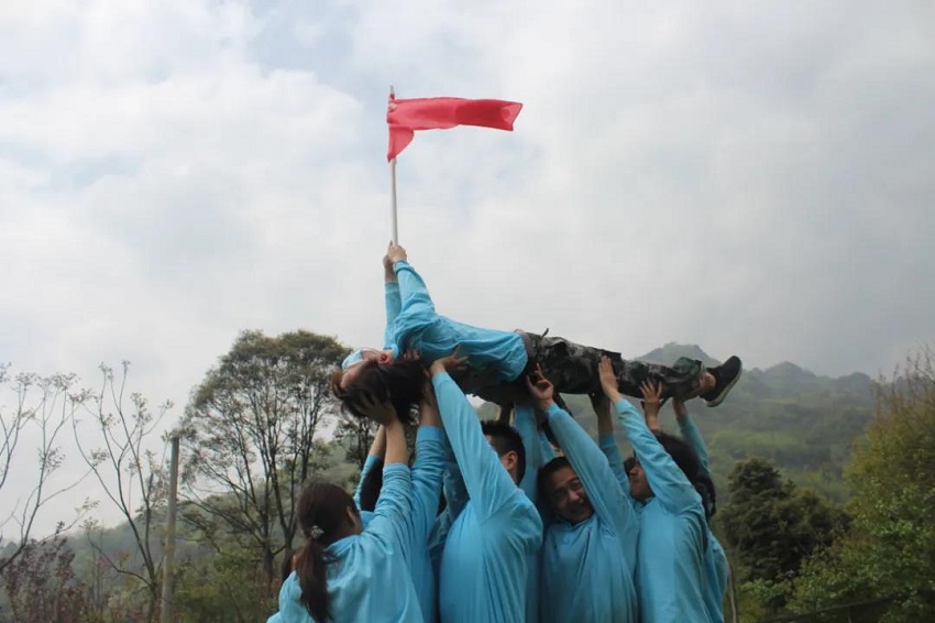 水思源——熔煉團隊、拓展未來！